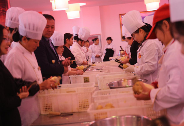 佳维餐饮第五届岗位技能练兵大赛圆满成功